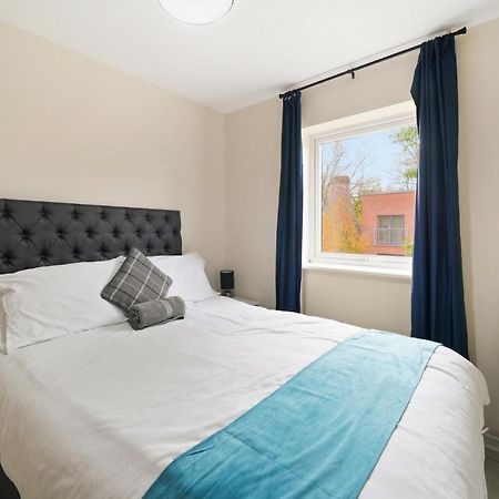 Peaceful 2Br Flat With Historic Bottle Kilns View & Free Parking Located Near City Centre Stoke-on-Trent 외부 사진